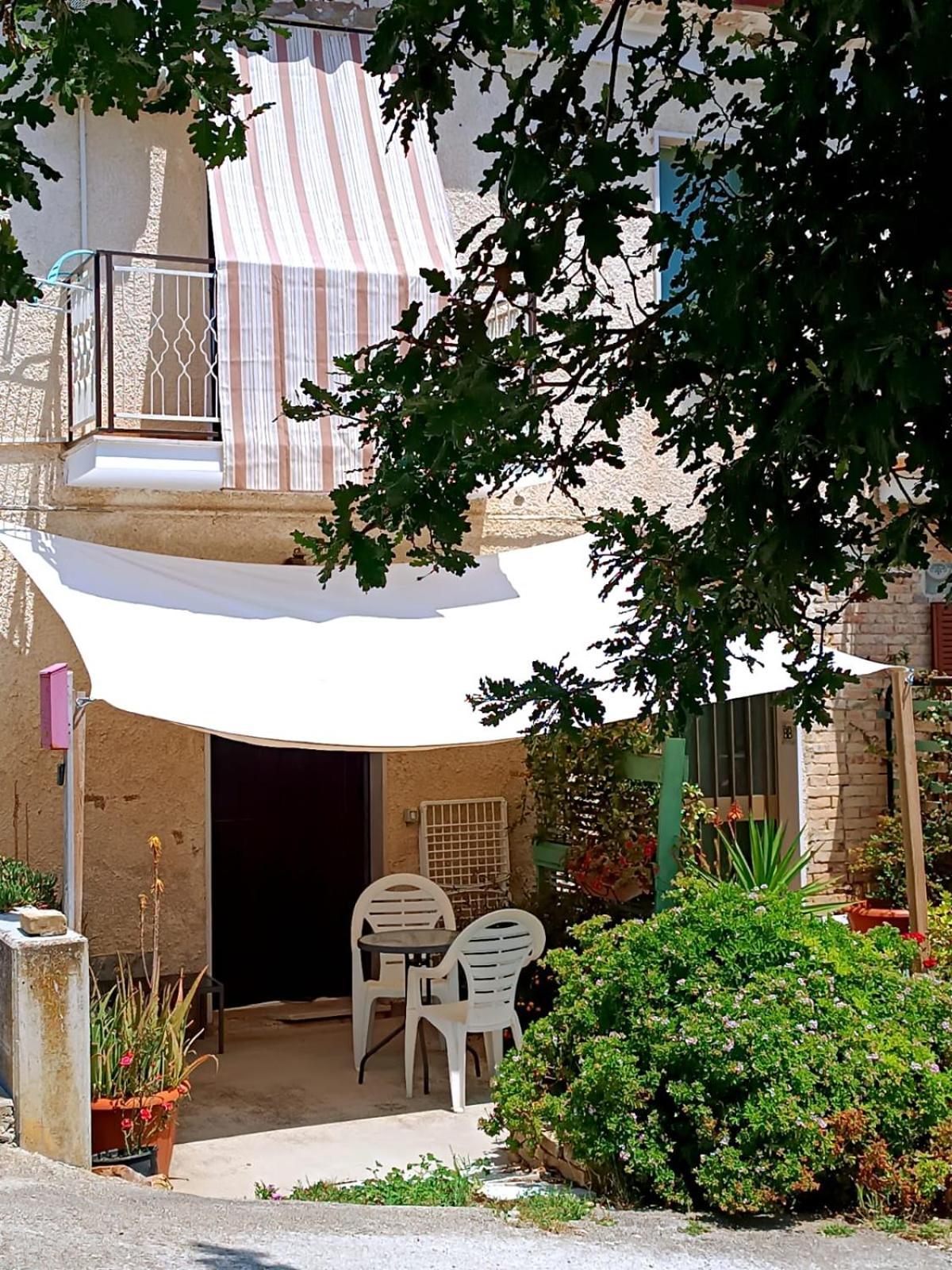 B&B La Ciammaruca Pollutri 외부 사진